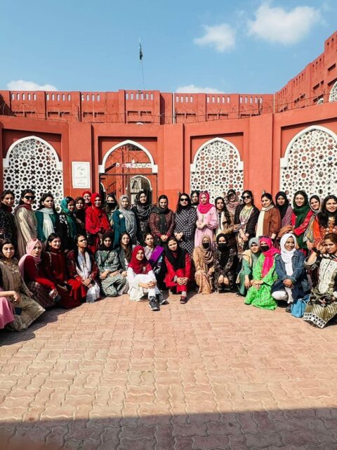 UHE students visit Fountain House Farooqabad